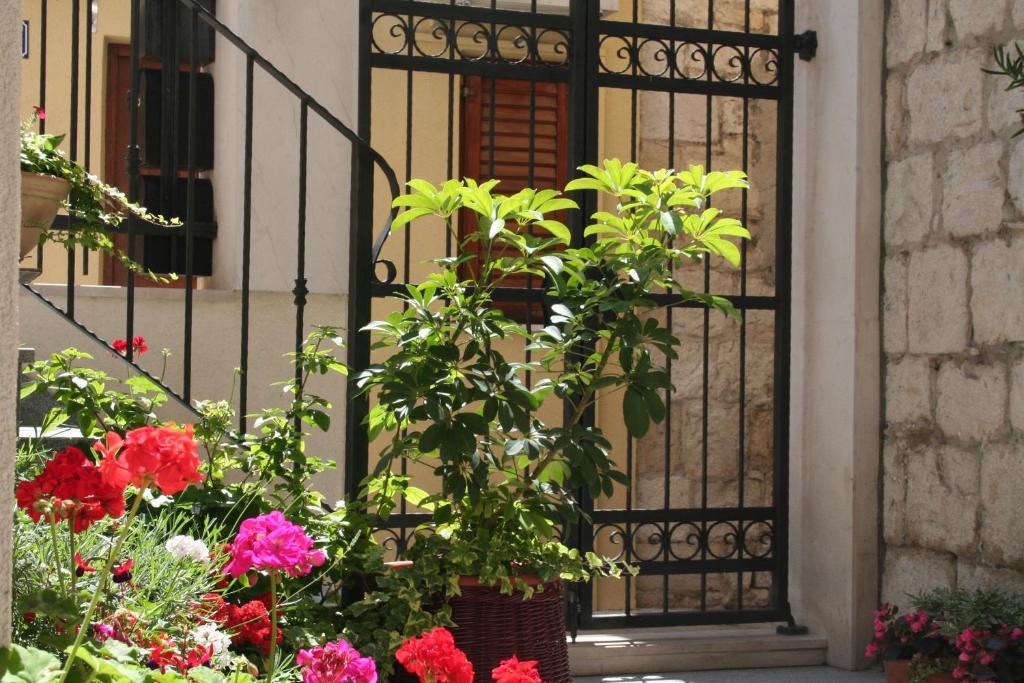 Emperor'S Suites Split Buitenkant foto