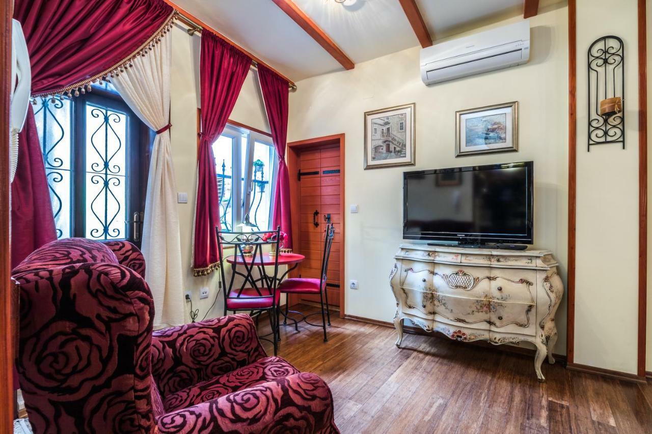 Emperor'S Suites Split Buitenkant foto